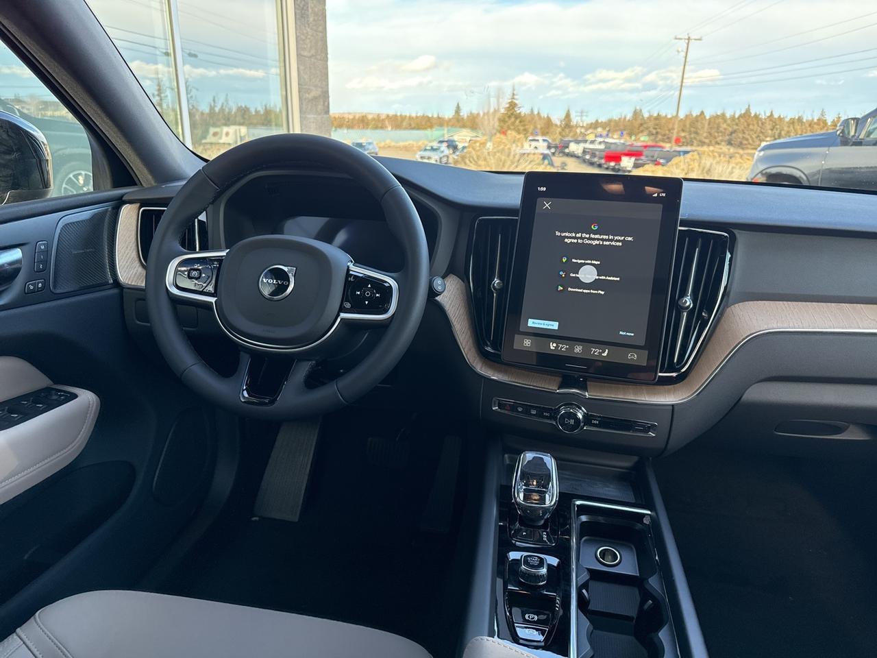 2026 Volvo XC60 B5 Plus Bend OR