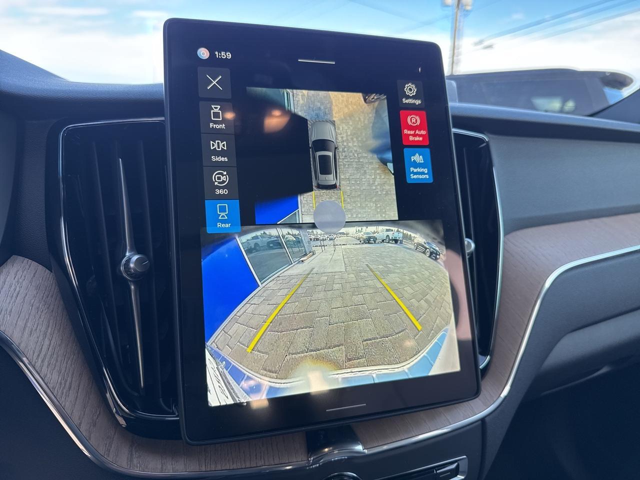 2026 Volvo XC60 B5 Plus Bend OR