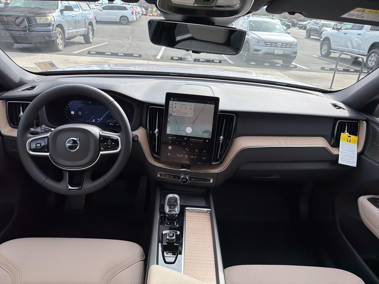 2026 Volvo XC60 B5 Plus Bend OR