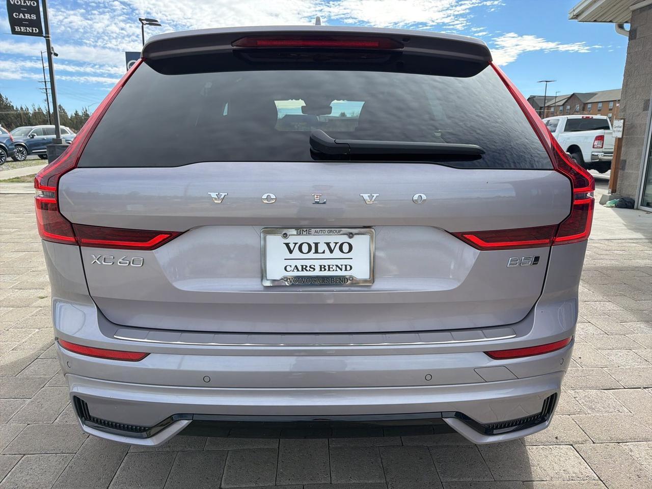 2026 Volvo XC60 B5 Plus Bend OR