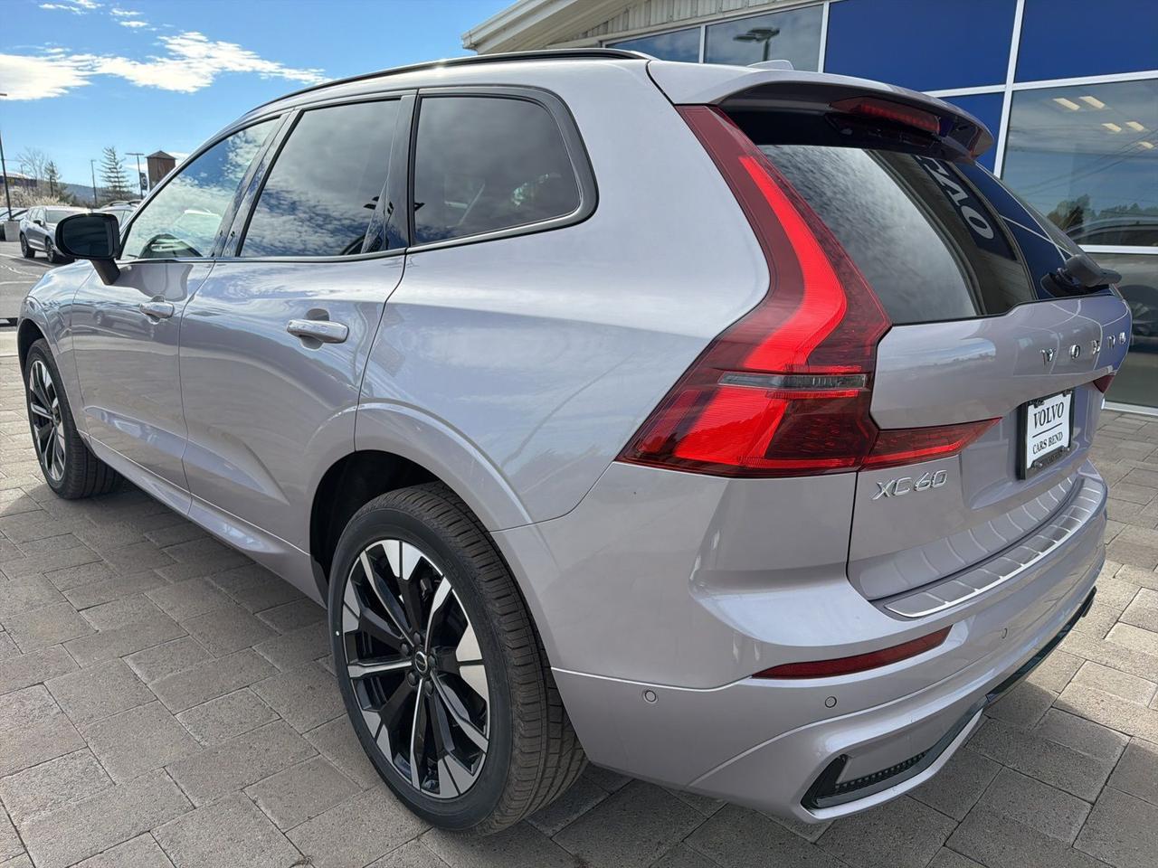 2026 Volvo XC60 B5 Plus Bend OR