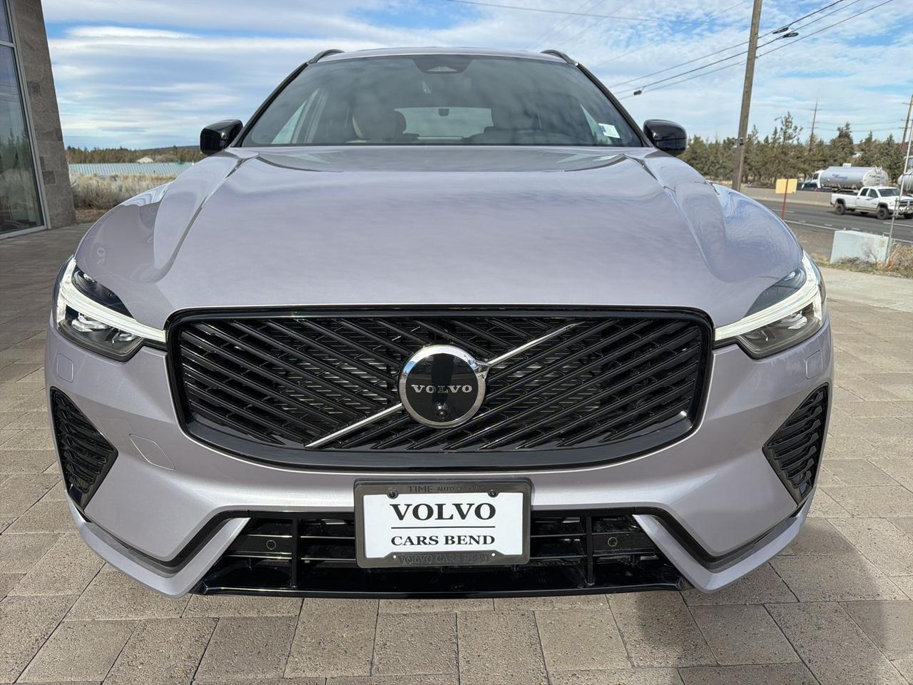 2026 Volvo XC60 B5 Plus Bend OR