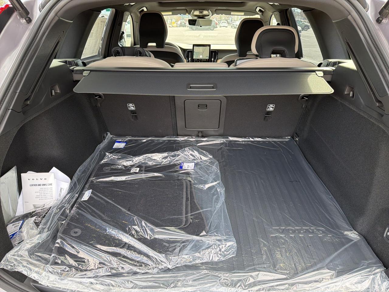 2026 Volvo XC60 B5 Plus Bend OR