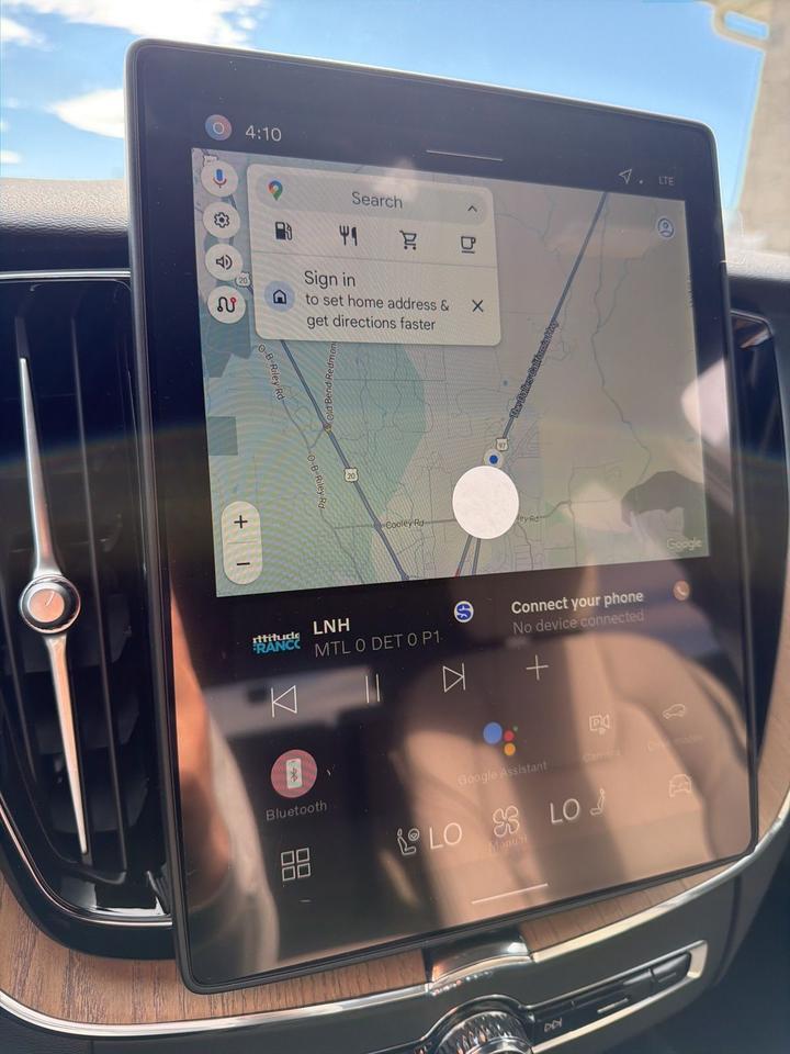 2026 Volvo XC60 B5 Plus Bend OR