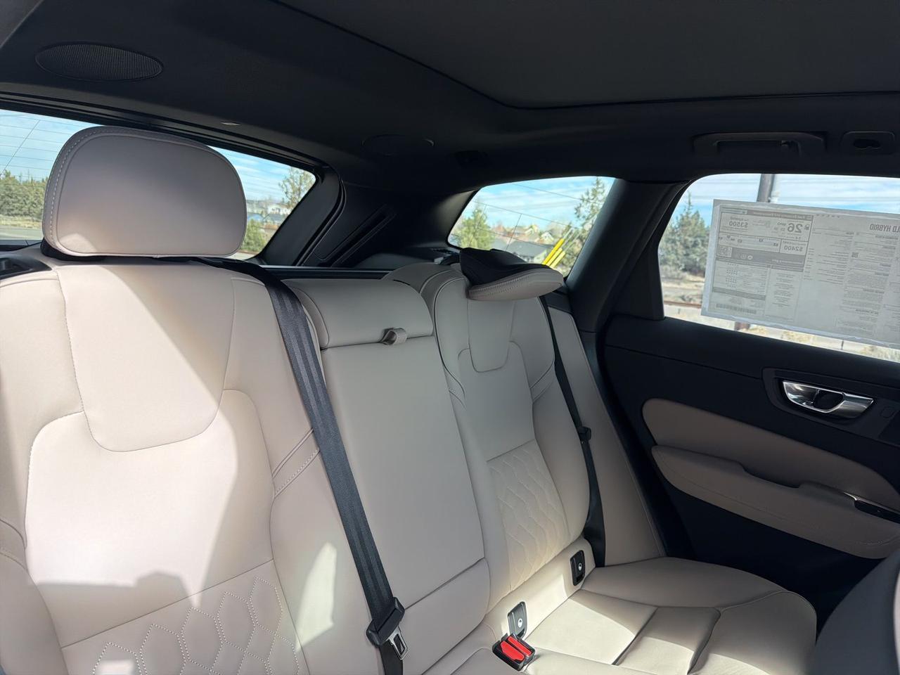 2026 Volvo XC60 B5 Plus Bend OR