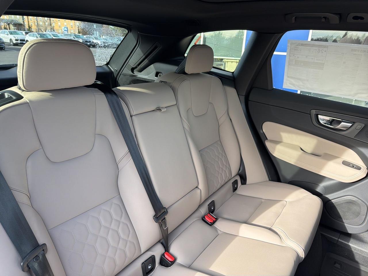 2026 Volvo XC60 B5 Plus Bend OR