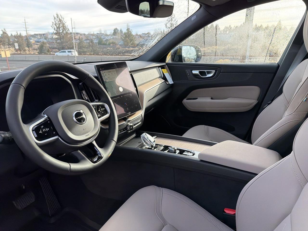 2026 Volvo XC60 B5 Plus Bend OR