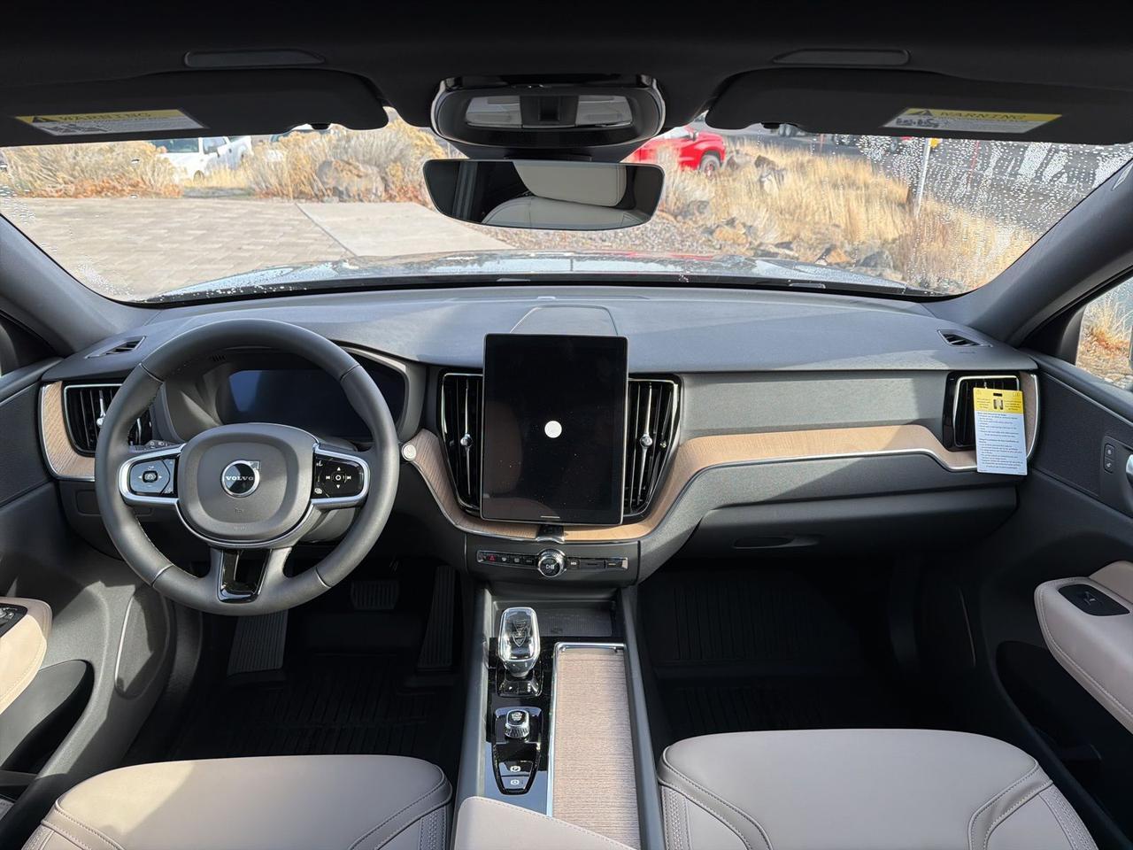 2026 Volvo XC60 B5 Plus Bend OR