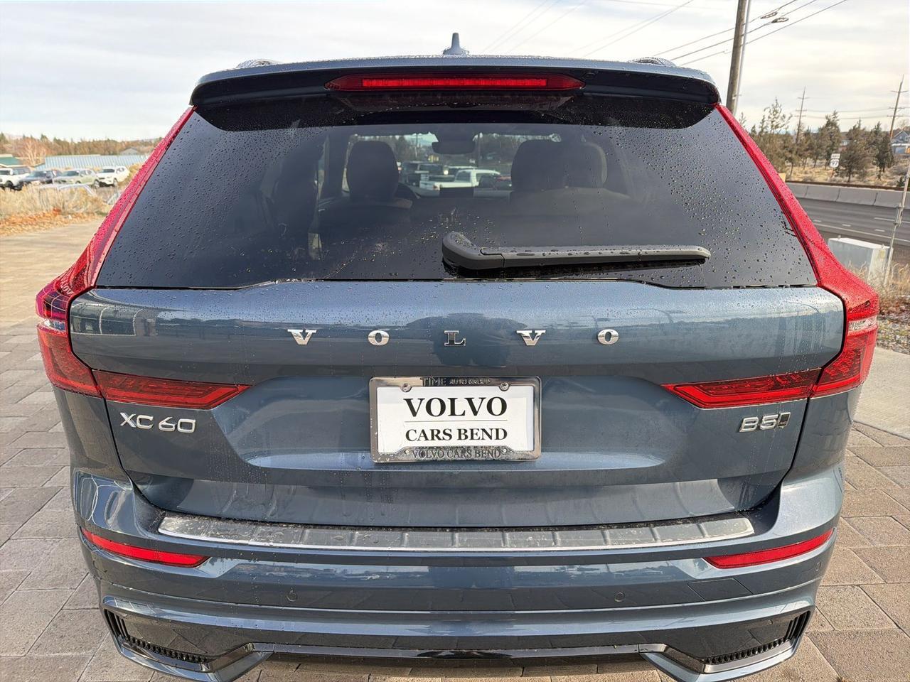 2026 Volvo XC60 B5 Plus Bend OR