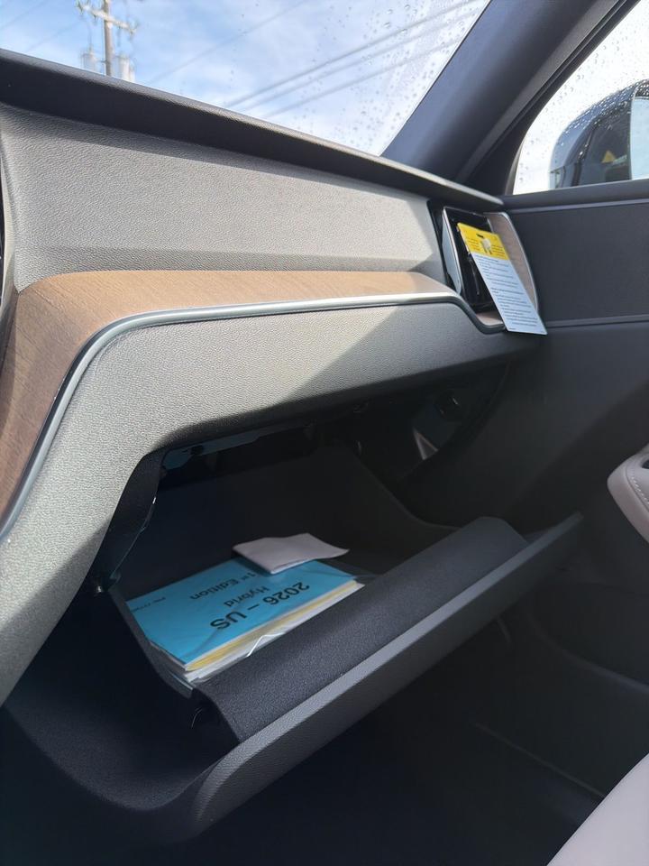 2026 Volvo XC60 B5 Plus Bend OR