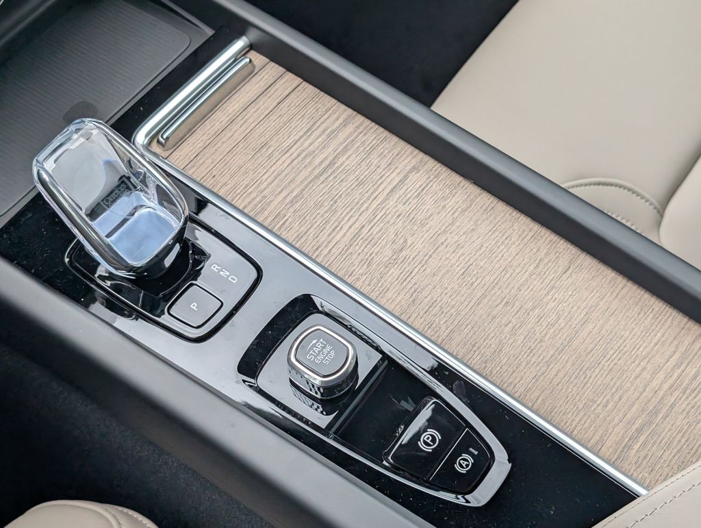 2026 Volvo XC60 B5 Plus Hunt Valley MD