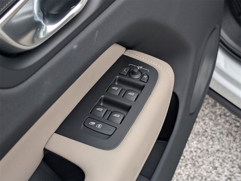 2026 Volvo XC60 B5 Plus Hunt Valley MD