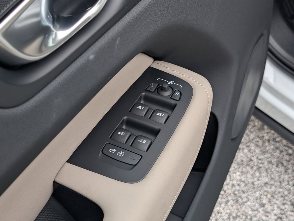 2026 Volvo XC60 B5 Plus Hunt Valley MD