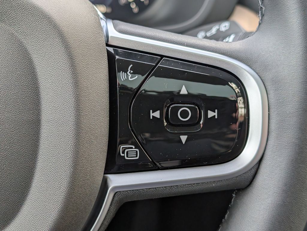 2026 Volvo XC60 B5 Plus Hunt Valley MD