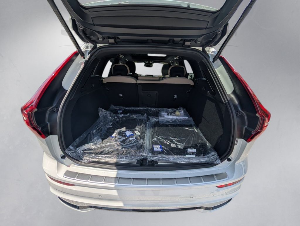2026 Volvo XC60 B5 Plus Hunt Valley MD