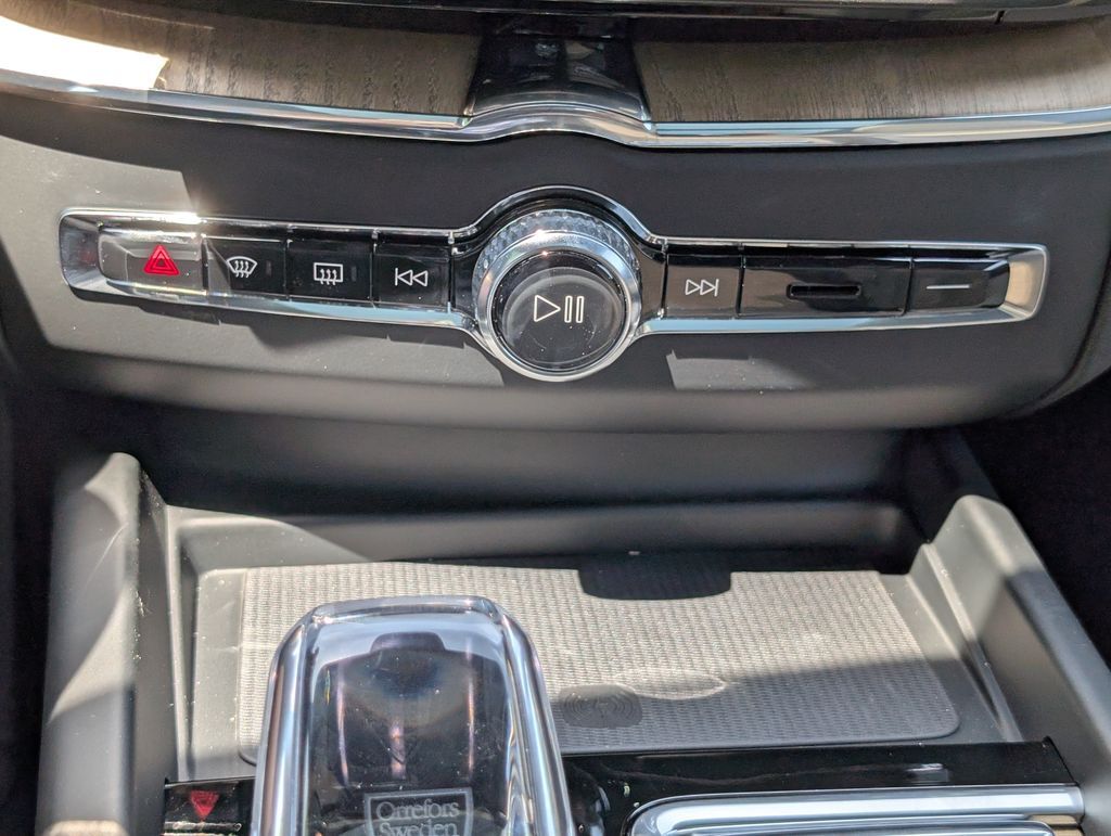 2026 Volvo XC60 B5 Plus Hunt Valley MD