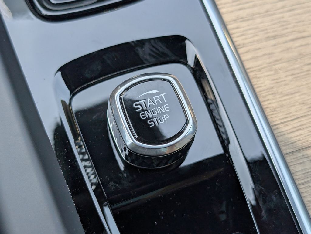 2026 Volvo XC60 B5 Plus Hunt Valley MD