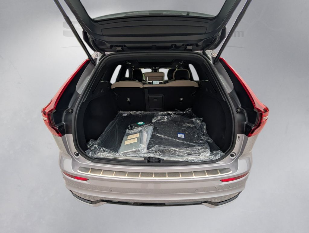 2026 Volvo XC60 B5 Plus Hunt Valley MD