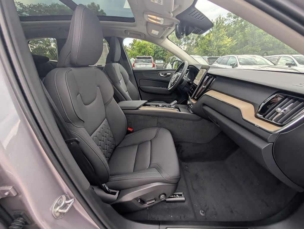 2026 Volvo XC60 B5 Plus Hunt Valley MD
