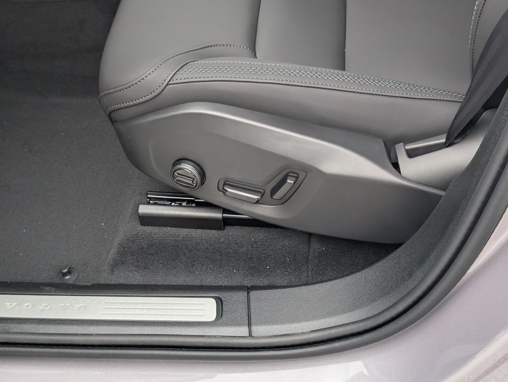 2026 Volvo XC60 B5 Plus Hunt Valley MD