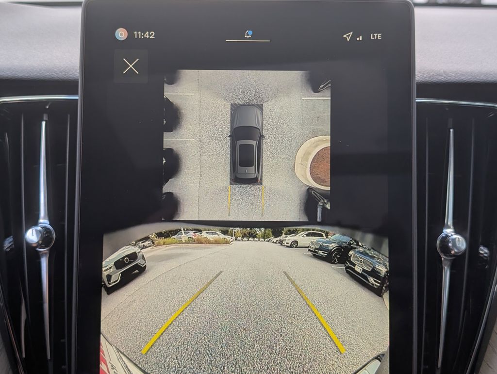 2026 Volvo XC60 B5 Plus Hunt Valley MD