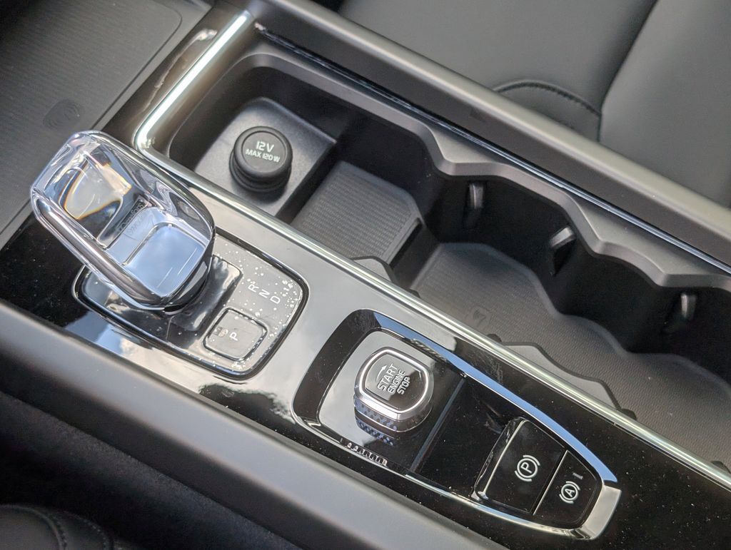 2026 Volvo XC60 B5 Plus Hunt Valley MD