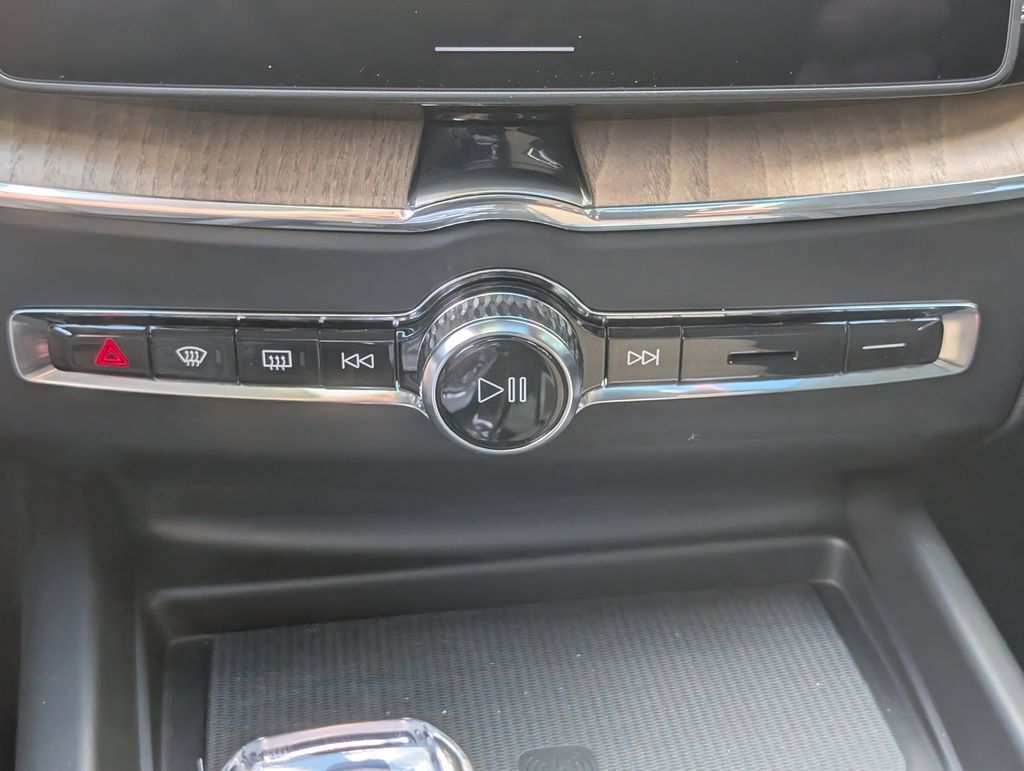 2026 Volvo XC60 B5 Plus Hunt Valley MD