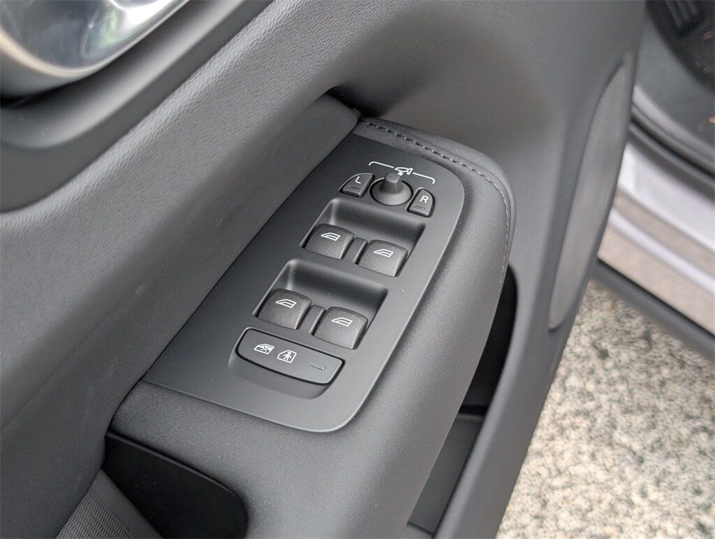 2026 Volvo XC60 B5 Plus Hunt Valley MD