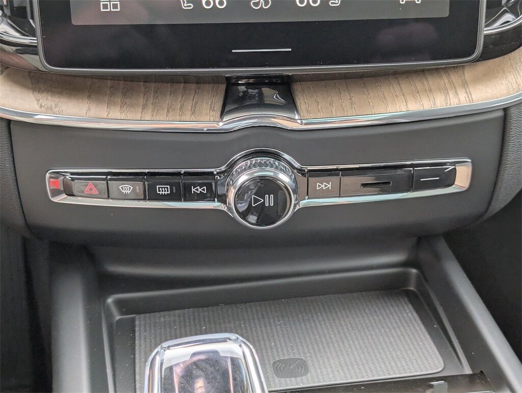 2026 Volvo XC60 B5 Plus Hunt Valley MD