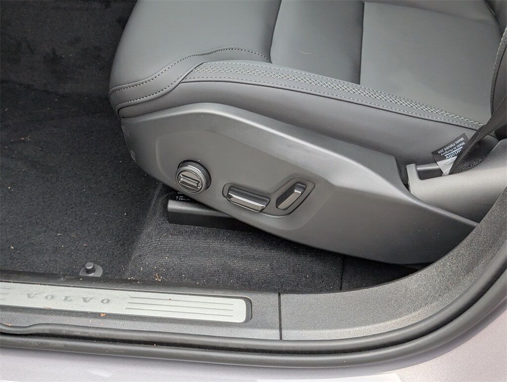 2026 Volvo XC60 B5 Plus Hunt Valley MD