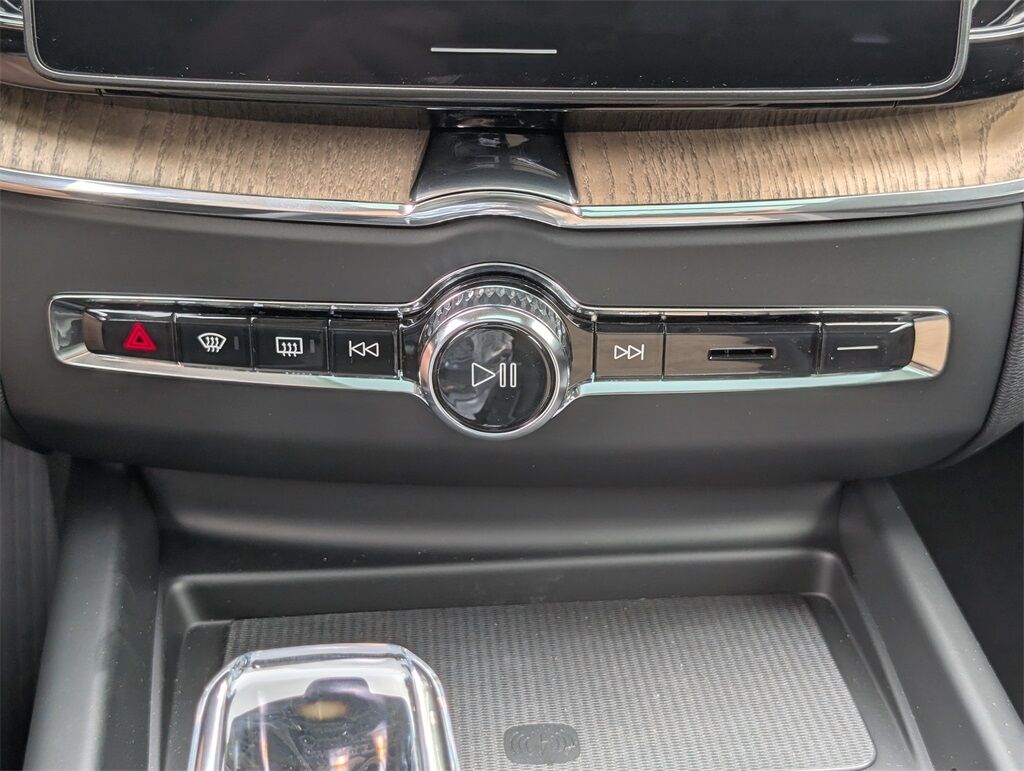 2026 Volvo XC60 B5 Plus Hunt Valley MD