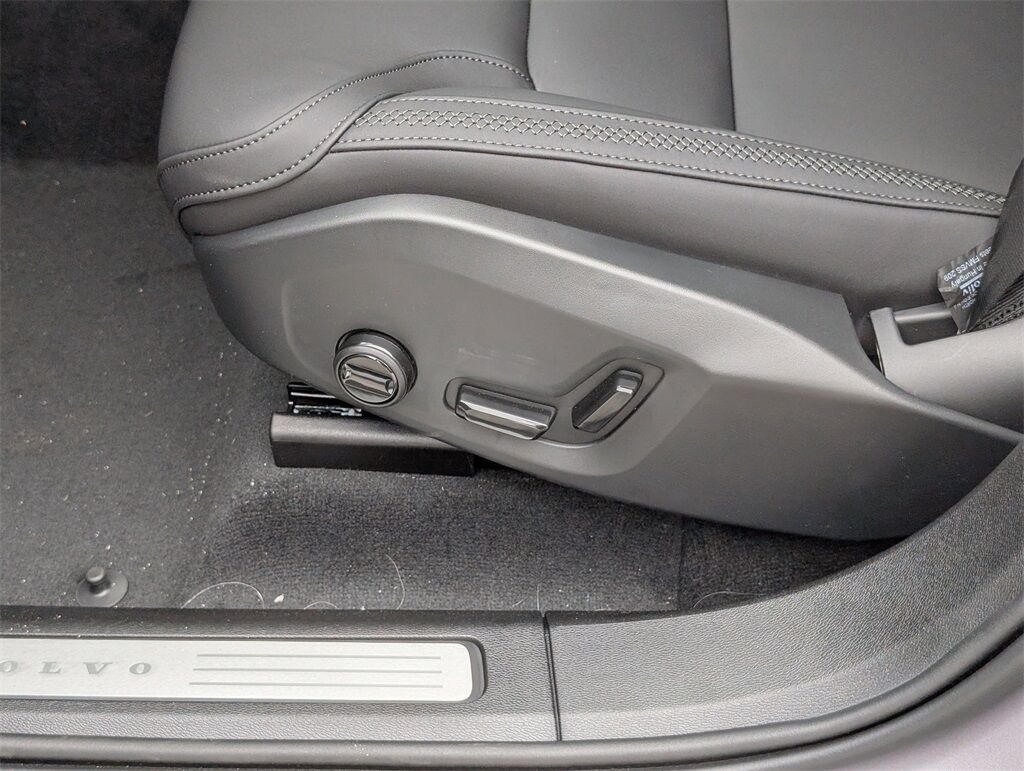 2026 Volvo XC60 B5 Plus Hunt Valley MD