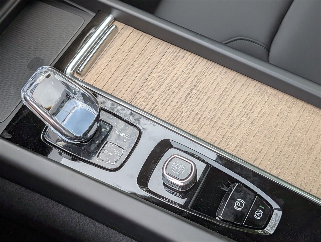 2026 Volvo XC60 B5 Plus Hunt Valley MD