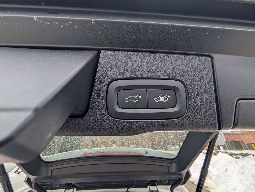 2026 Volvo XC60 B5 Plus Hunt Valley MD