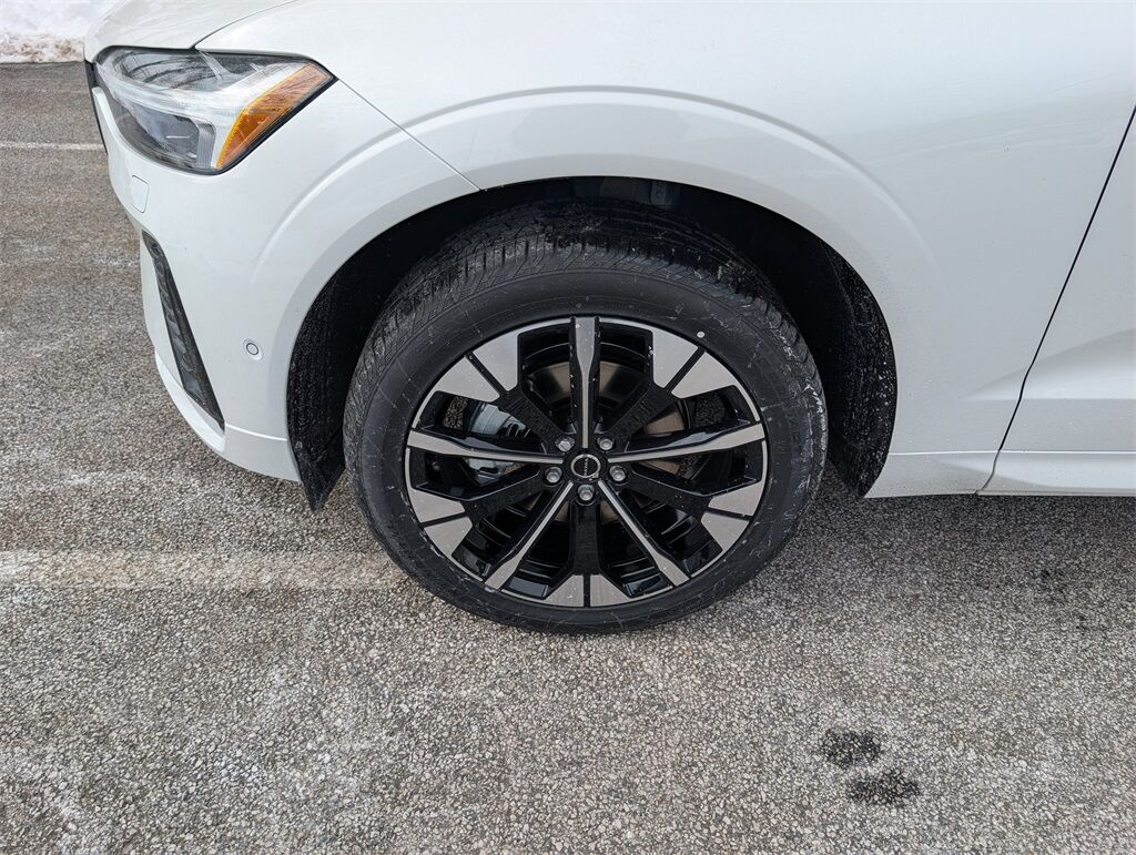 2026 Volvo XC60 B5 Plus Hunt Valley MD