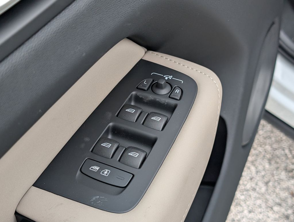 2026 Volvo XC60 B5 Plus Hunt Valley MD