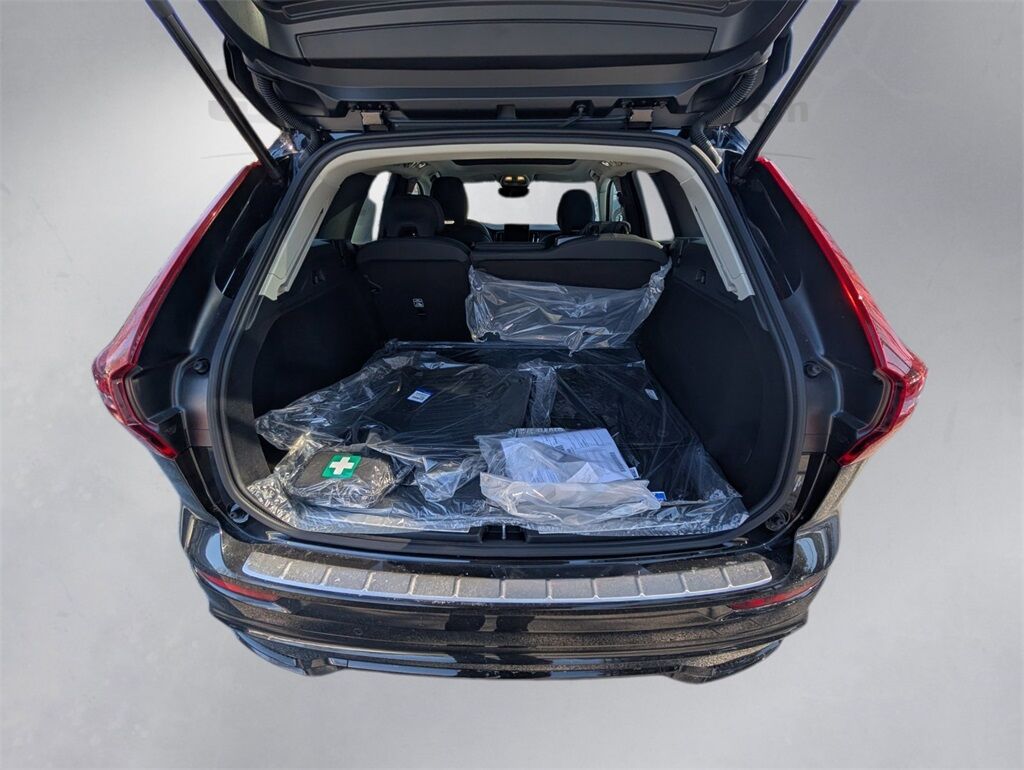 2026 Volvo XC60 B5 Plus Hunt Valley MD