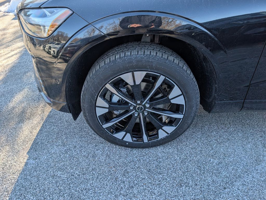 2026 Volvo XC60 B5 Plus Hunt Valley MD