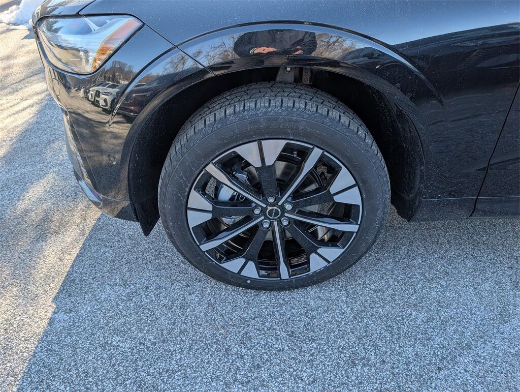 2026 Volvo XC60 B5 Plus Hunt Valley MD