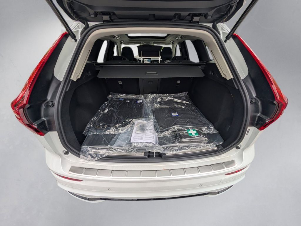 2026 Volvo XC60 B5 Plus Hunt Valley MD