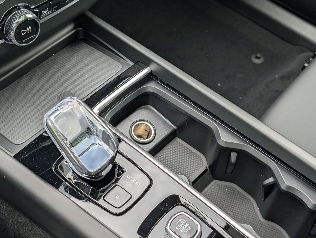 2026 Volvo XC60 B5 Plus Hunt Valley MD