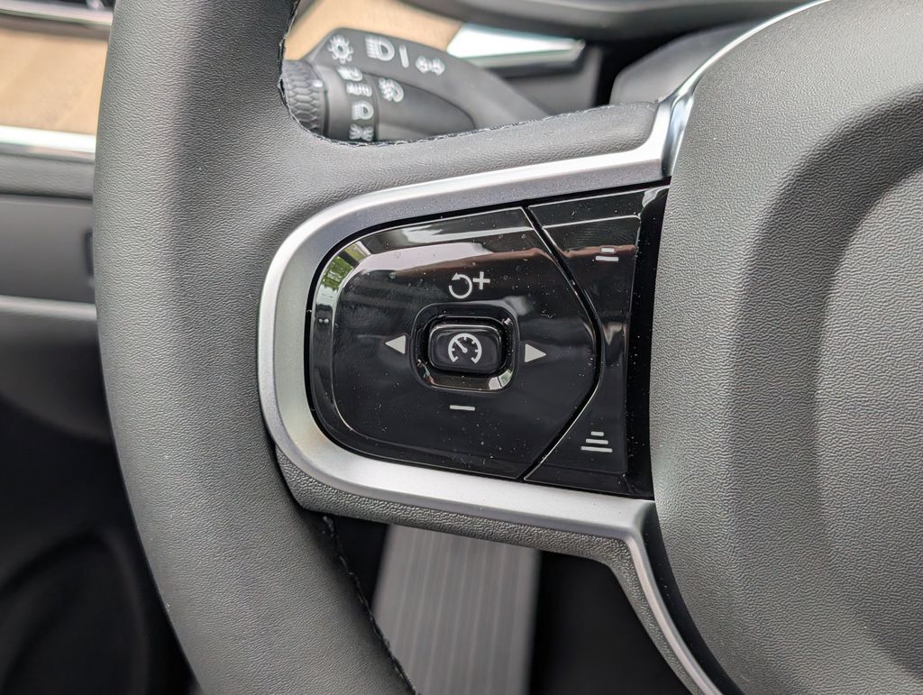 2026 Volvo XC60 B5 Plus Hunt Valley MD