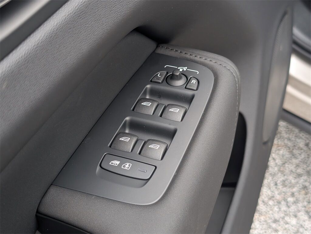 2026 Volvo XC60 B5 Plus Hunt Valley MD