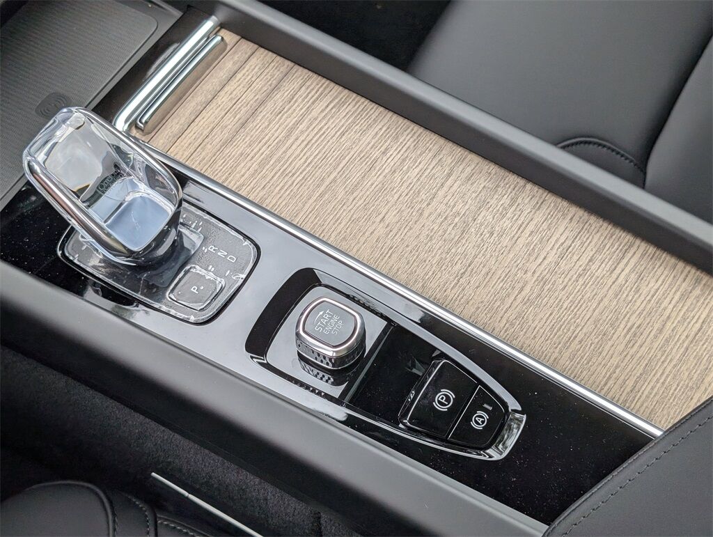 2026 Volvo XC60 B5 Plus Hunt Valley MD