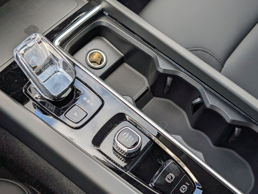 2026 Volvo XC60 B5 Plus Hunt Valley MD