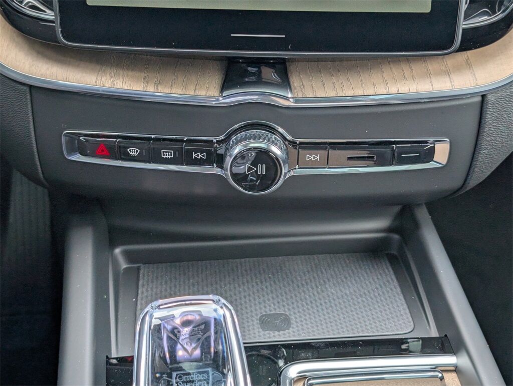 2026 Volvo XC60 B5 Plus Hunt Valley MD