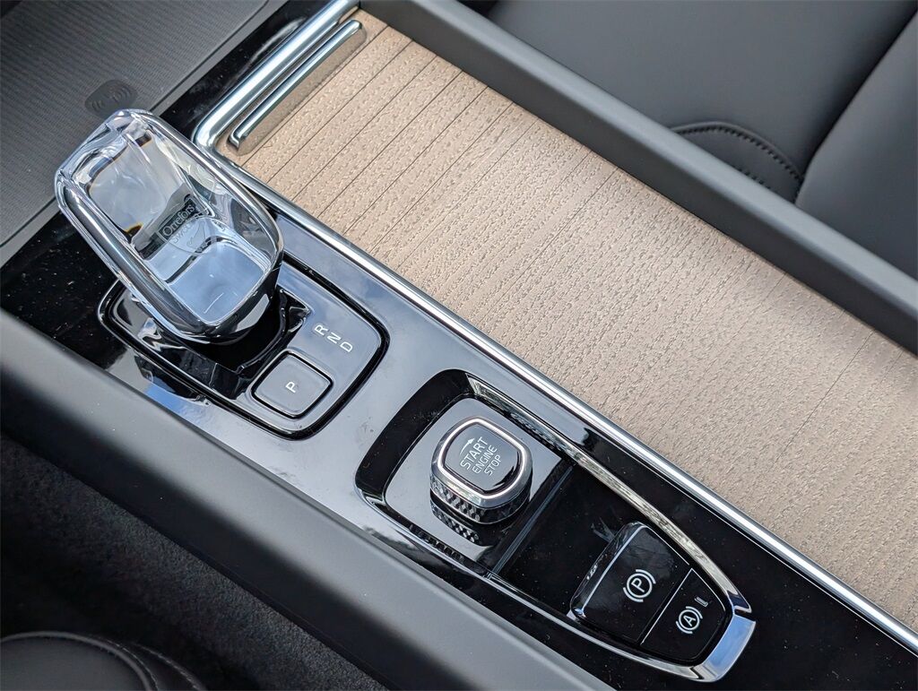 2026 Volvo XC60 B5 Plus Hunt Valley MD