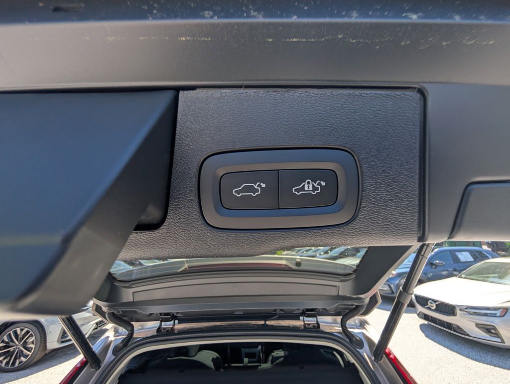 2026 Volvo XC60 B5 Plus Hunt Valley MD
