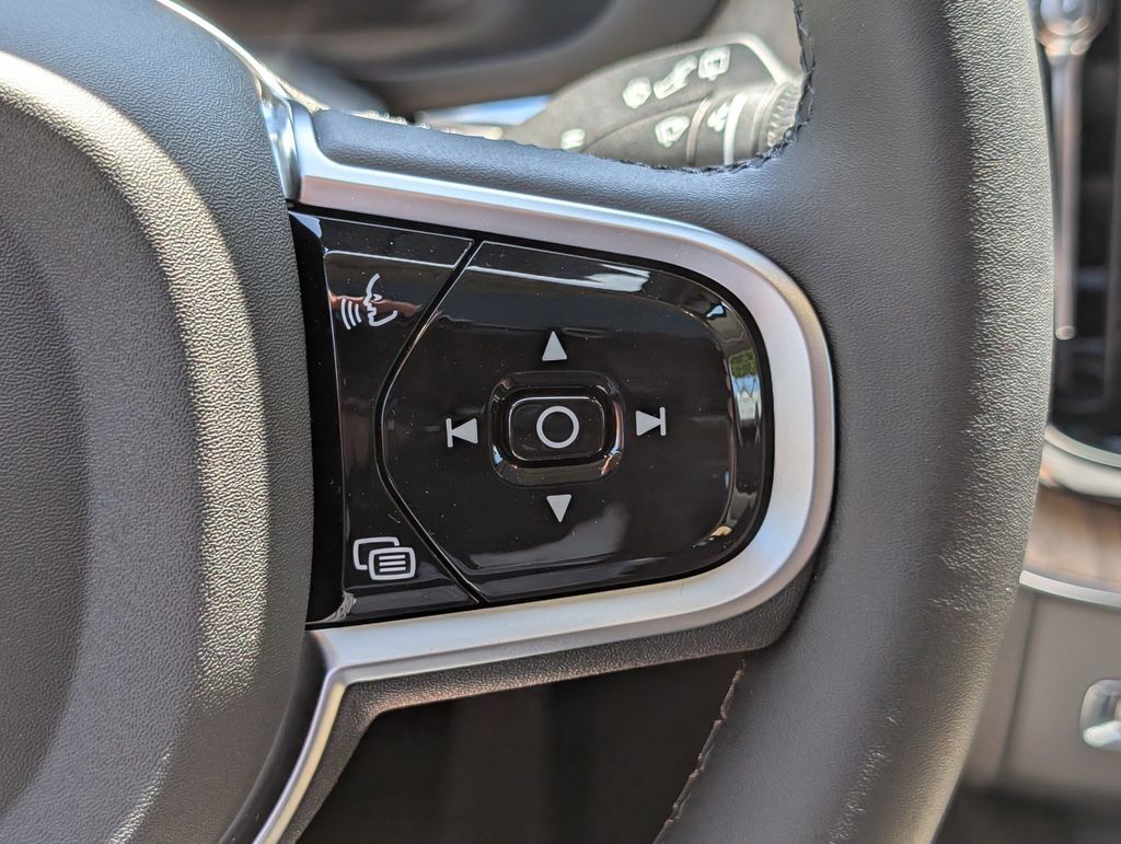 2026 Volvo XC60 B5 Plus Hunt Valley MD