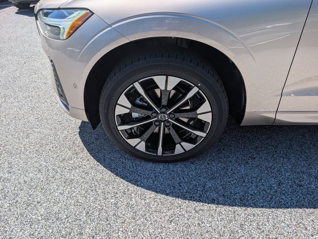 2026 Volvo XC60 B5 Plus Hunt Valley MD